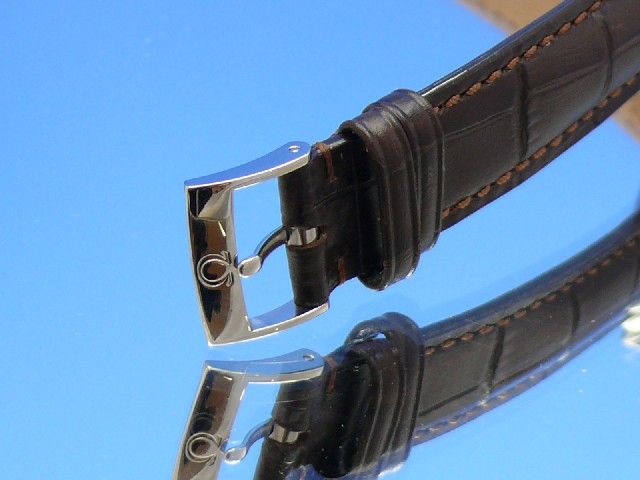 Omega Speedmaster Date Chronograph