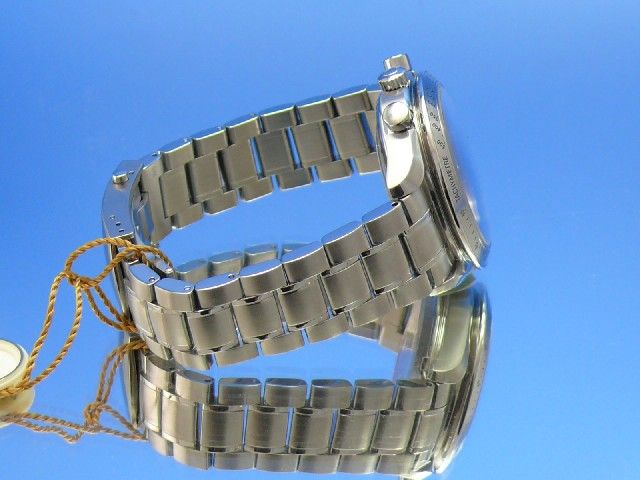 Omega Speedmaster Date Chronograph