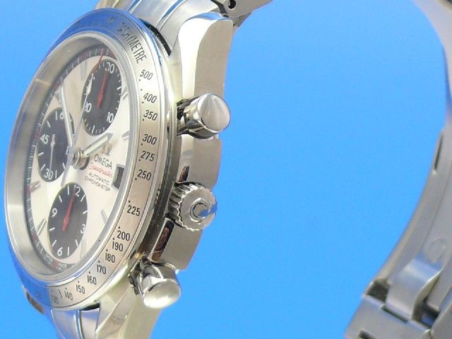 Omega Speedmaster Date Chronograph