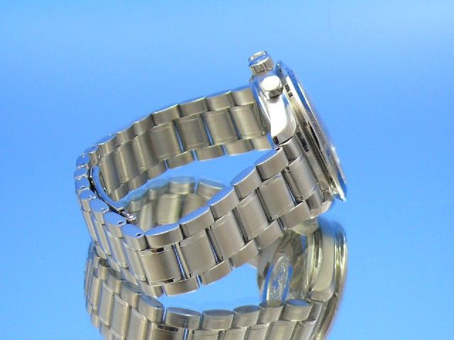 Omega Speedmaster Date Chronograph