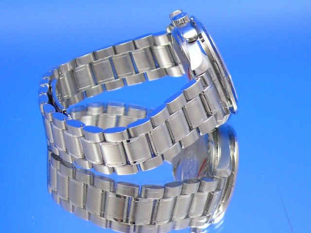 Omega Speedmaster Date Chronograph