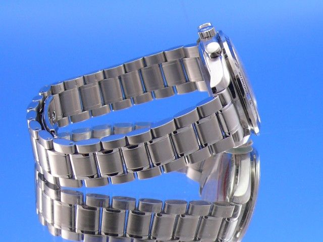 Omega Speedmaster Date Chronograph