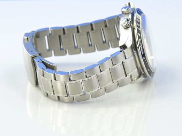 Omega Speedmaster Date Chronometer 40 mm