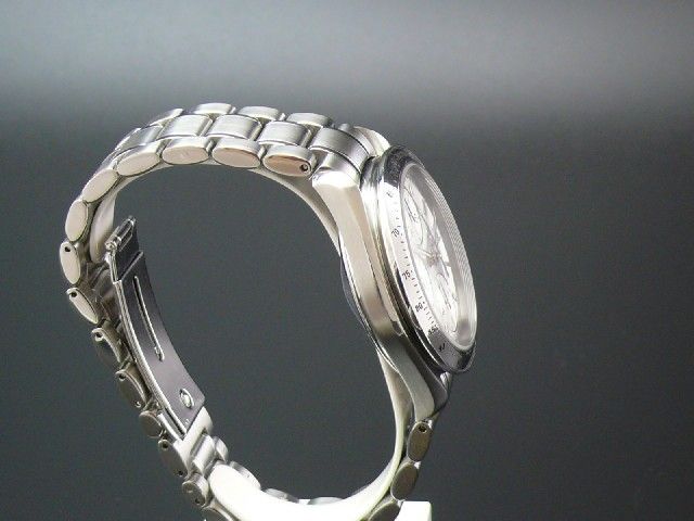 Omega Speedmaster Date Chronograph