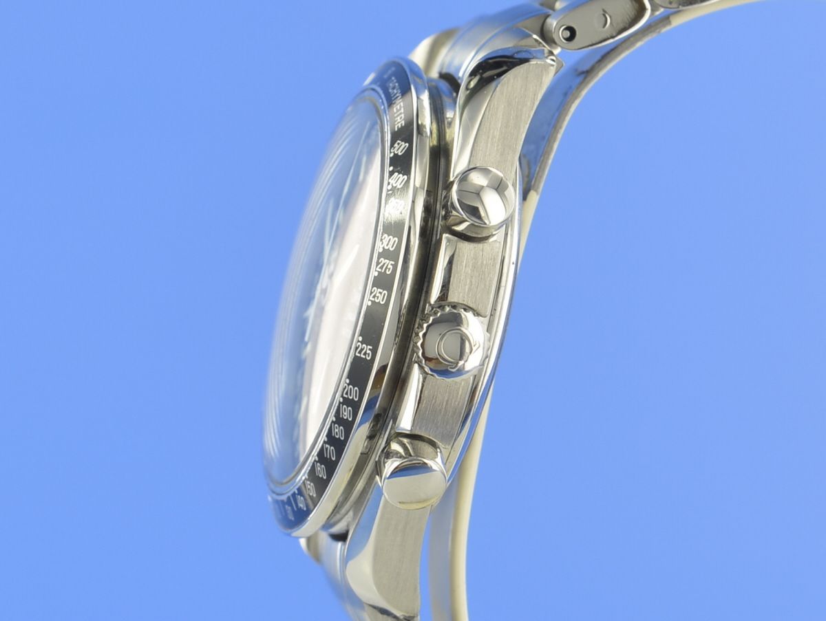 Omega Speedmaster Day-Date