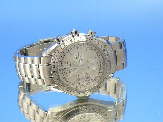 Omega Speedmaster Day-Date Chronometer 40 mm