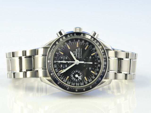 Omega Speedmaster Day-Date Fly
