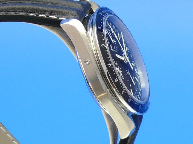 Omega Speedmaster Day/Date