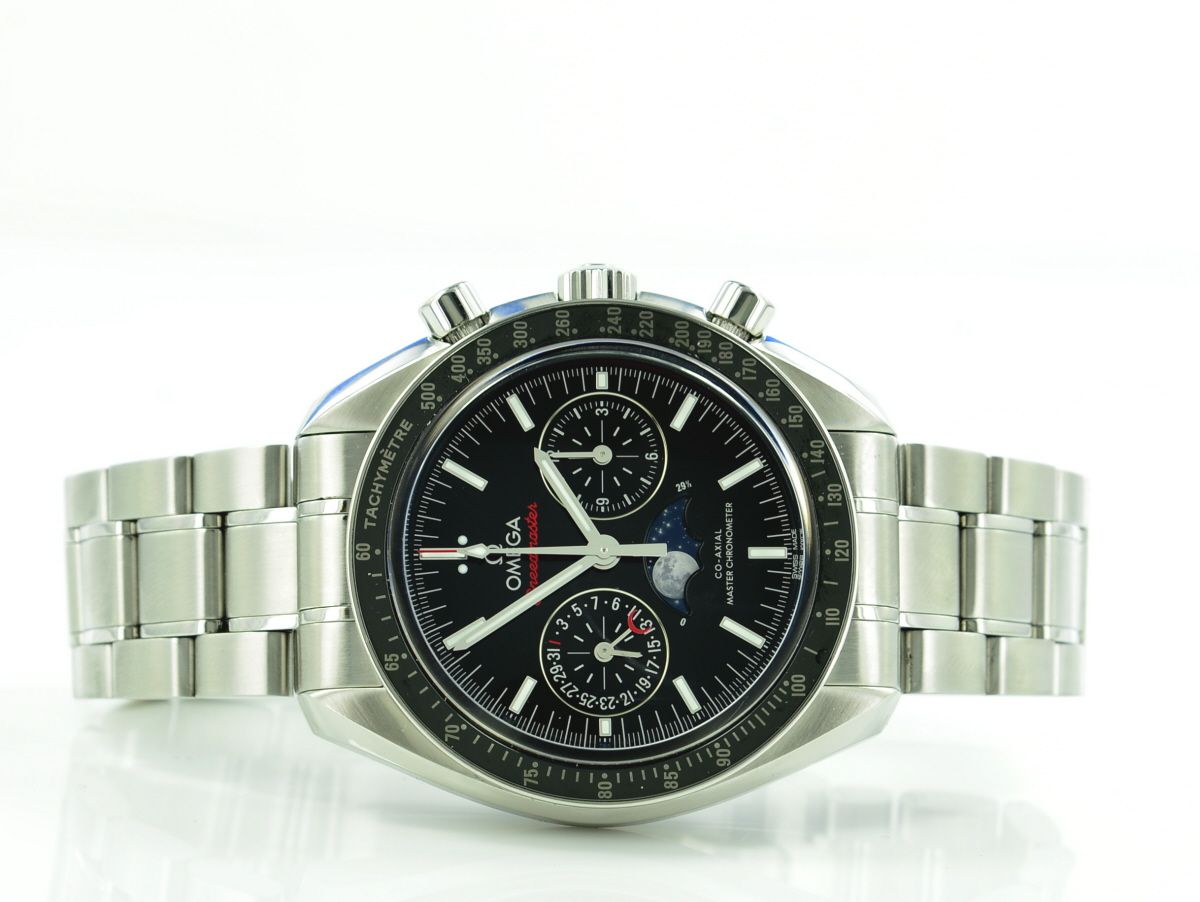 Omega Speedmaster Mondphase 304.30.44.52.01.001