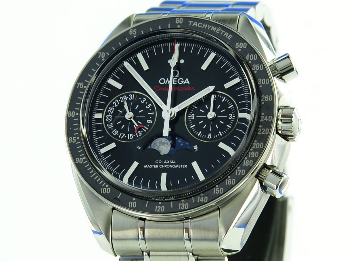 Omega Speedmaster Mondphase 304.30.44.52.01.001