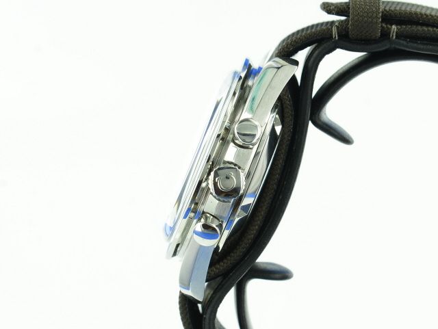 Omega Speedmaster Moonwatch