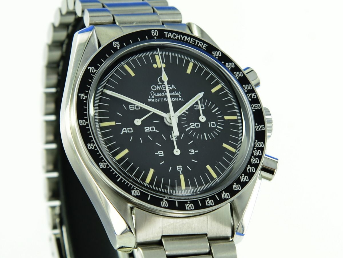 Omega Speedmaster Moonwatch 145022