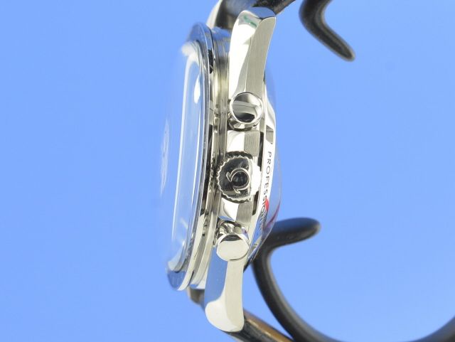 Omega Speedmaster Moonwatch