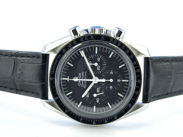 Omega Speedmaster Moonwatch