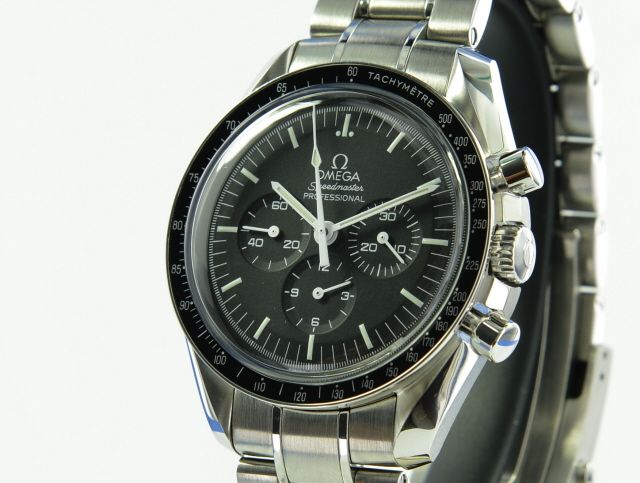 Omega Speedmaster Moonwatch