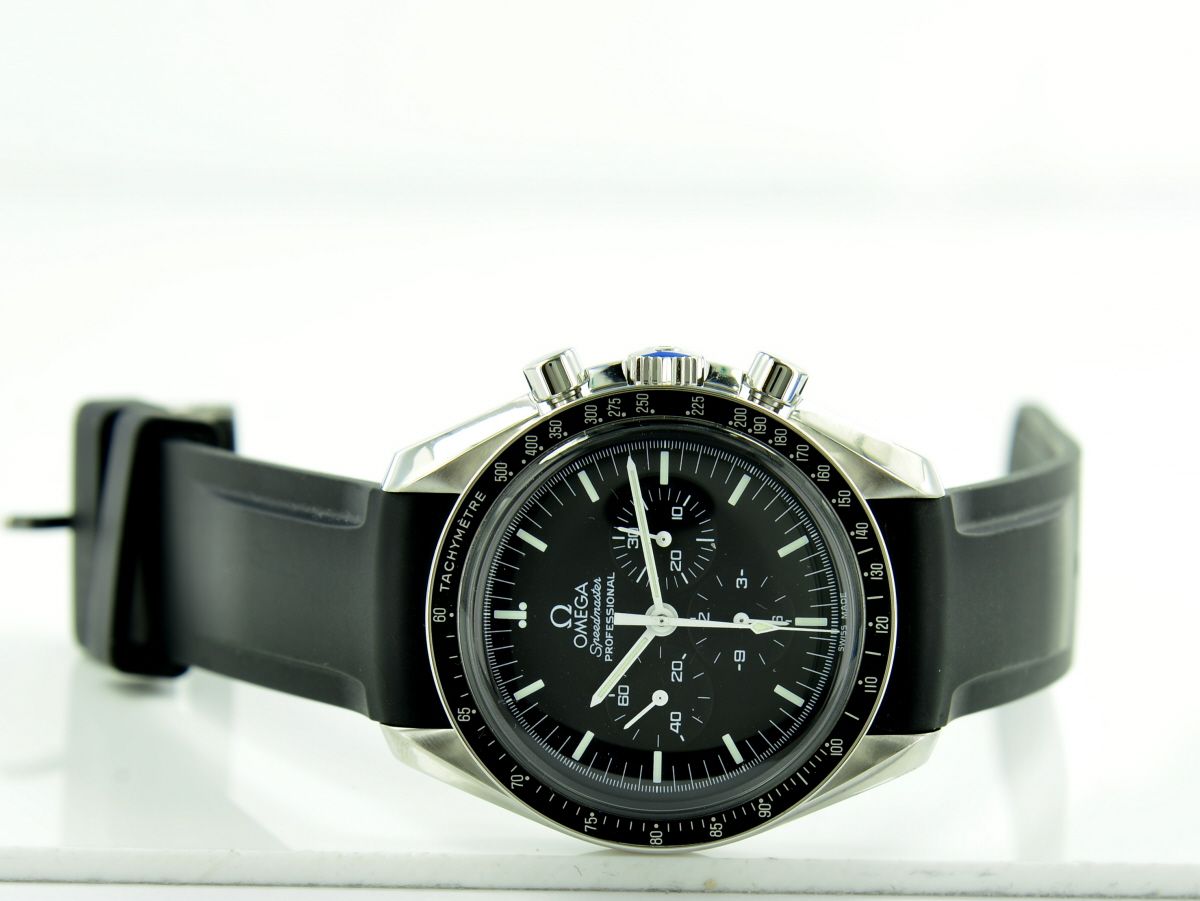 Omega Speedmaster Moonwatch