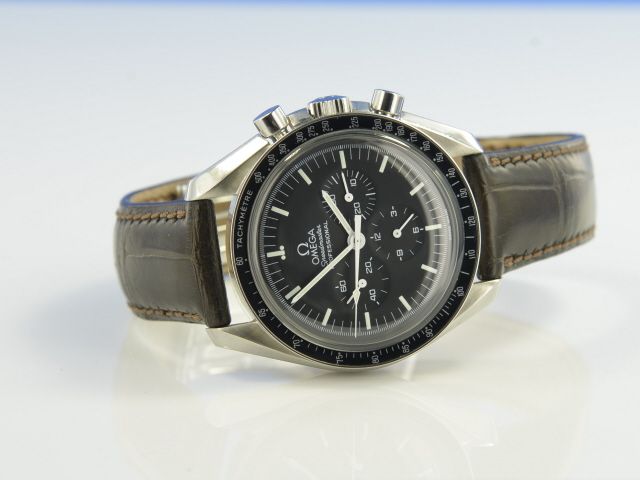 Omega Speedmaster Moonwatch