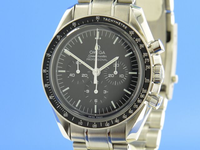Omega Speedmaster Moonwatch