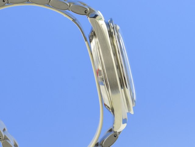 Omega Speedmaster Moonwatch