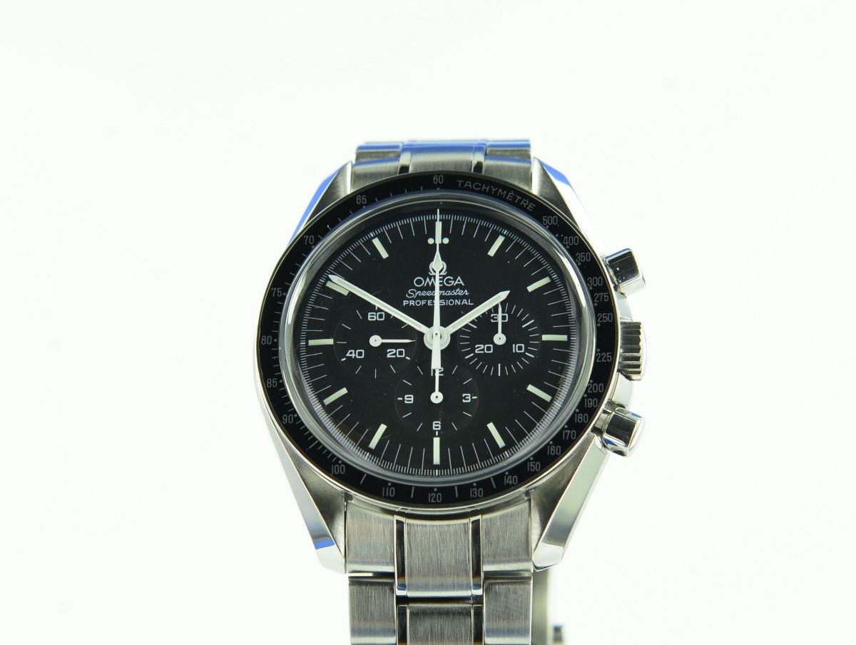 Omega Speedmaster Moonwatch