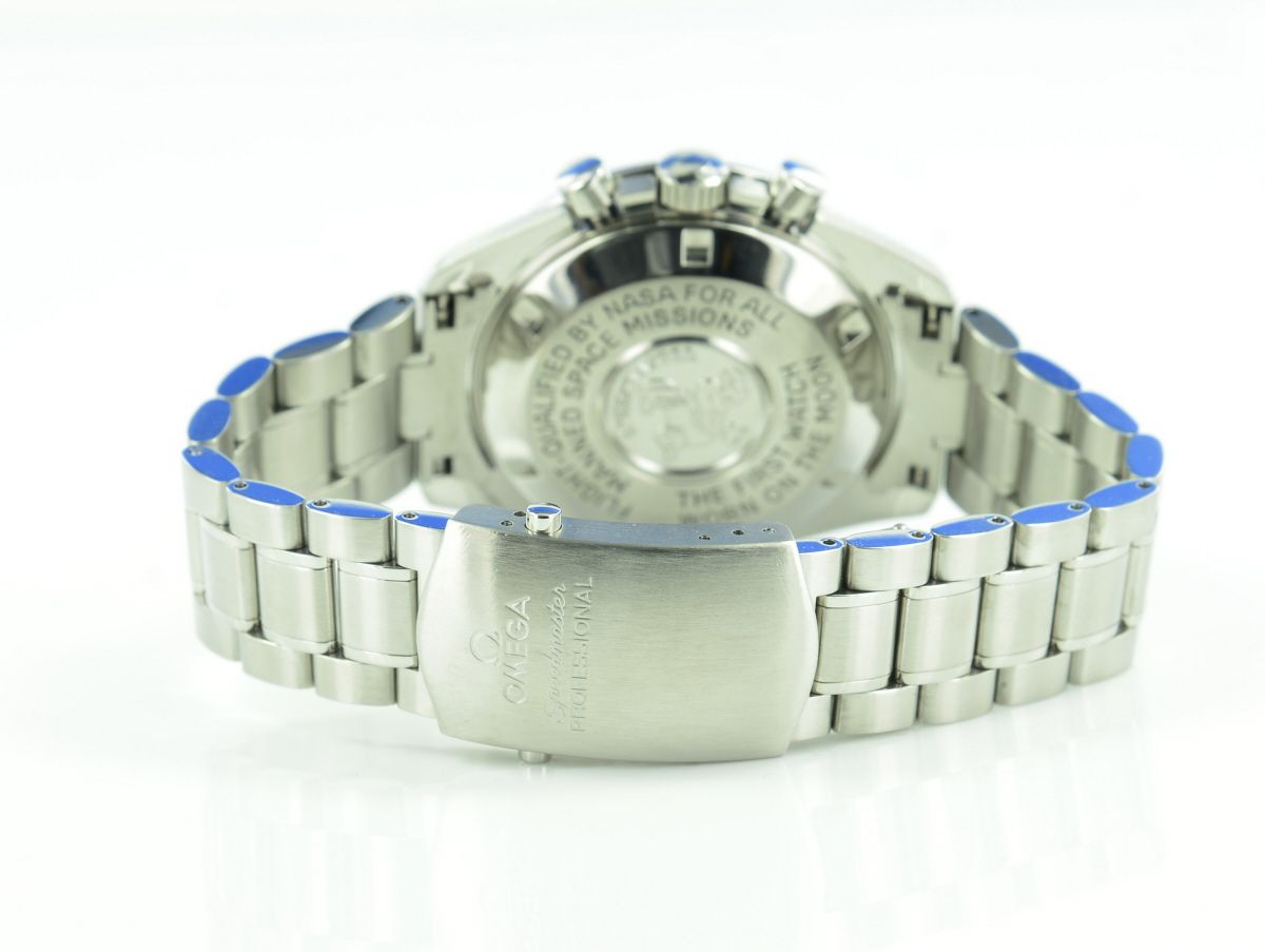 Omega Speedmaster Moonwatch