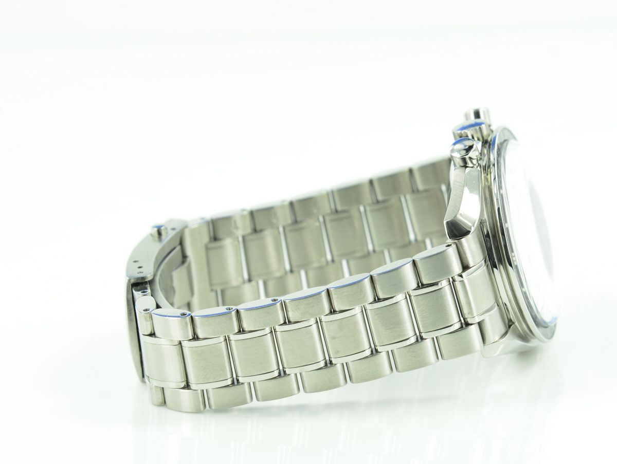 Omega Speedmaster Moonwatch