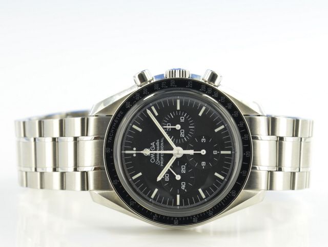 Omega Speedmaster Moonwatch 42 mm
