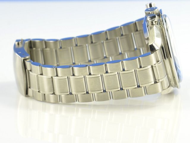 Omega Speedmaster Moonwatch 42 mm