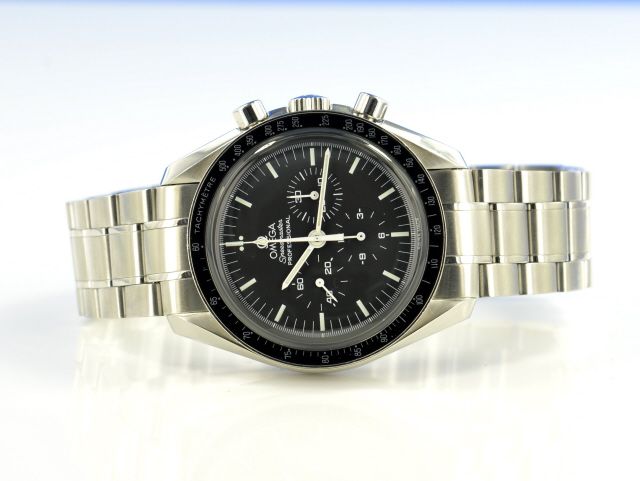 Omega Speedmaster Moonwatch 42 mm