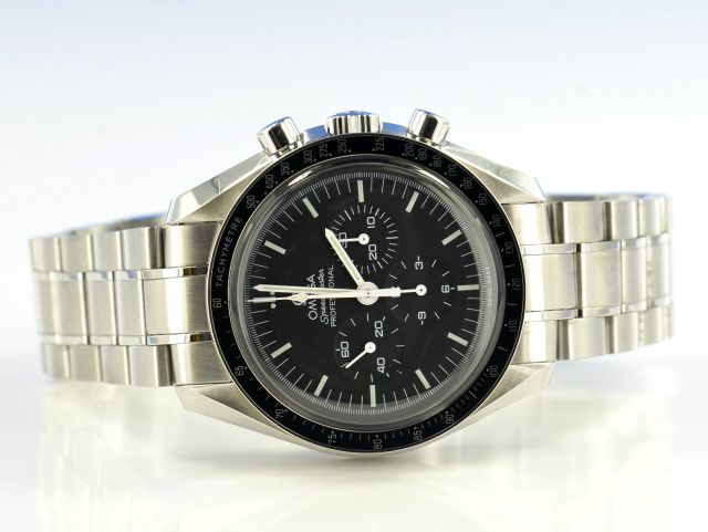 Omega Speedmaster Moonwatch 42 mm