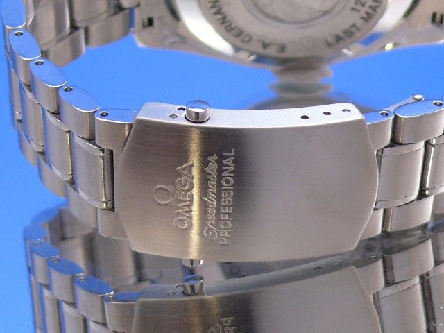 Omega Speedmaster Moonwatch Apollo XVII 3000 Stck