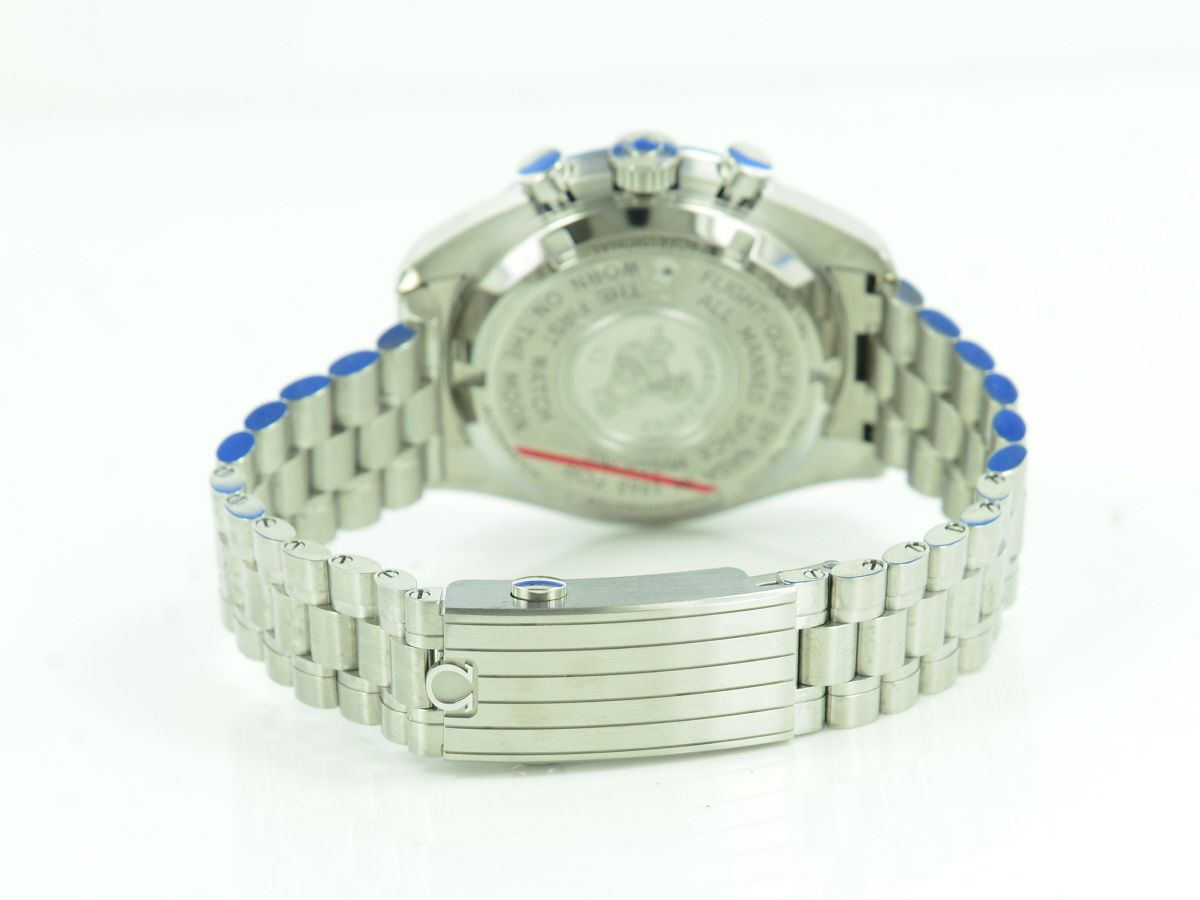 Omega Speedmaster Moonwatch Master Chronometer