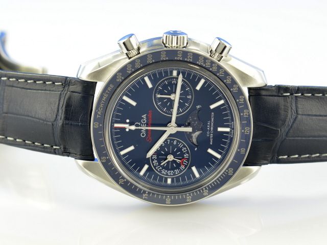 Omega Speedmaster Moonwatch Master Co-Axial Moondphase