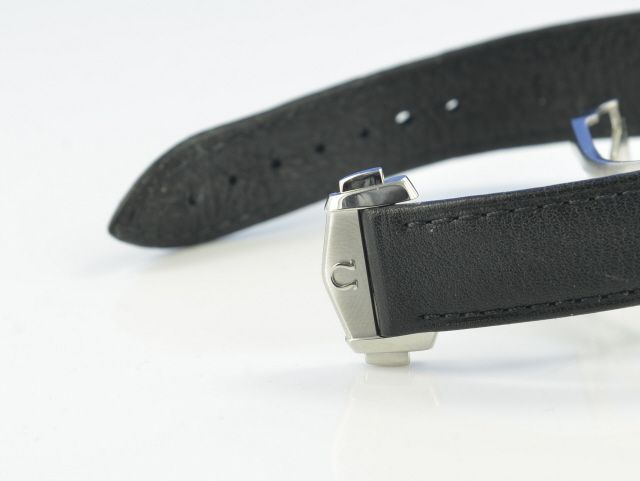 Omega Speedmaster Moonwatch Mater Chronometer Co-Axial