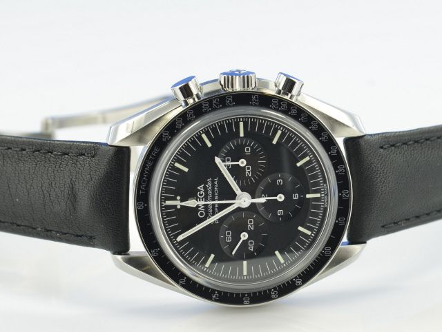 Omega Speedmaster Moonwatch Mater Chronometer Co-Axial