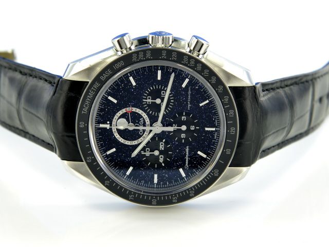 Omega Speedmaster Moonwatch Moonphase