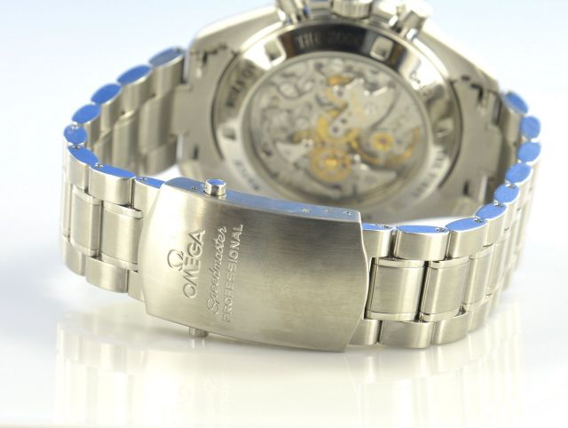 Omega Speedmaster Moonwatch Saphirglas