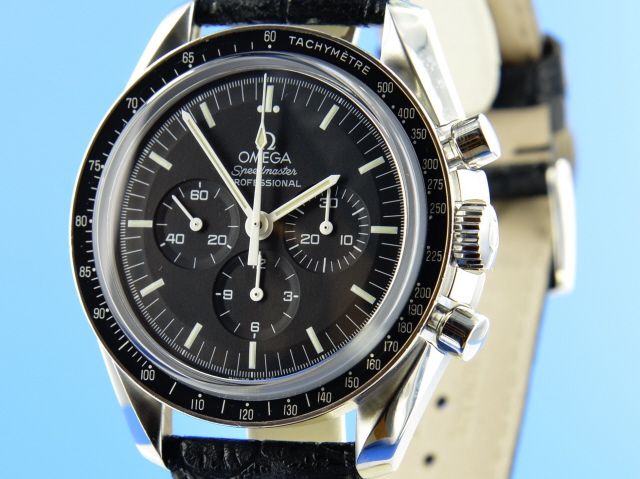 Omega Speedmaster Moonwatch Saphirglas