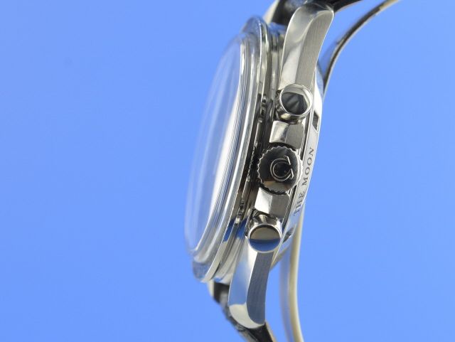 Omega Speedmaster Moonwatch Saphirglas