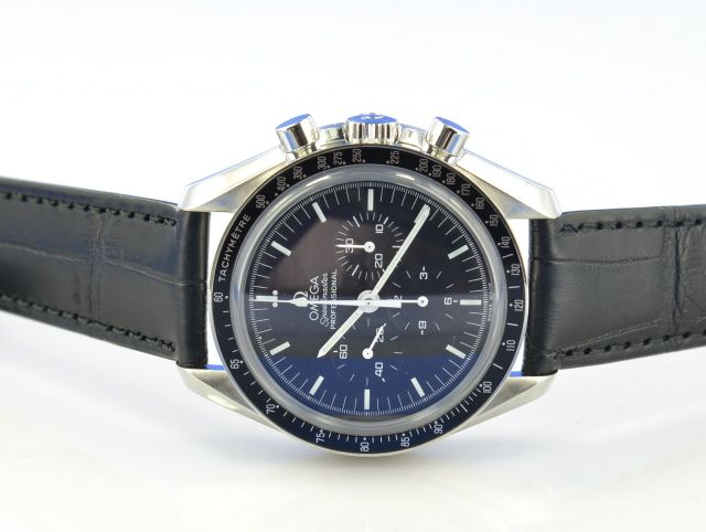 Omega Speedmaster Moonwatch Saphirglas/Glasboden