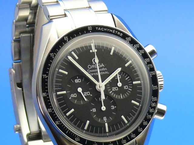 Omega Speedmaster Moonwatch