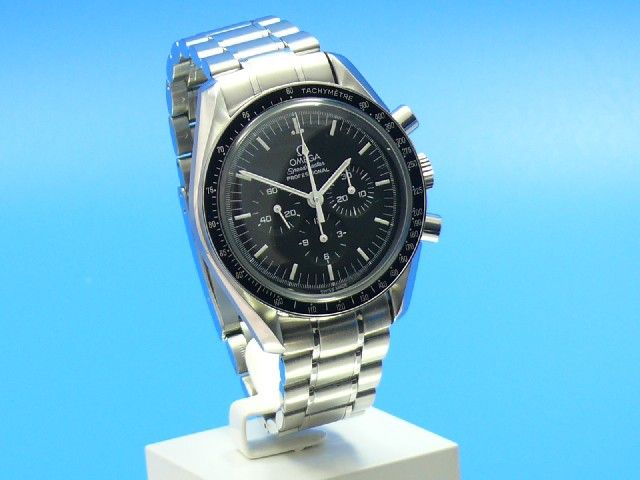Omega Speedmaster Moonwatch