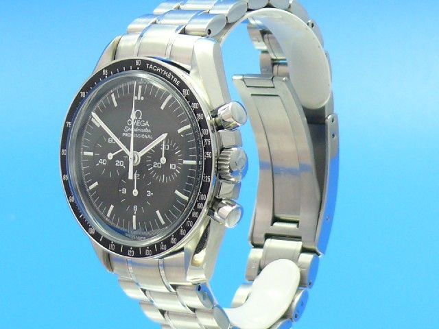 Omega Speedmaster Moonwatch