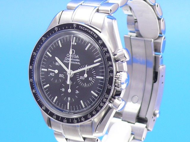 Omega Speedmaster Moonwatch