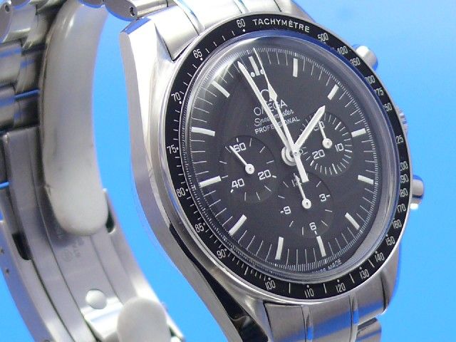 Omega Speedmaster Moonwatch
