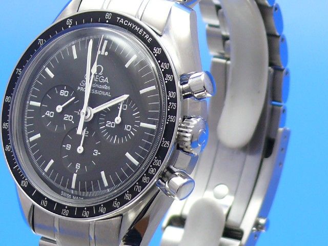 Omega Speedmaster Moonwatch
