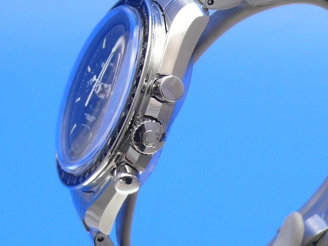 Omega Speedmaster Moonwatch