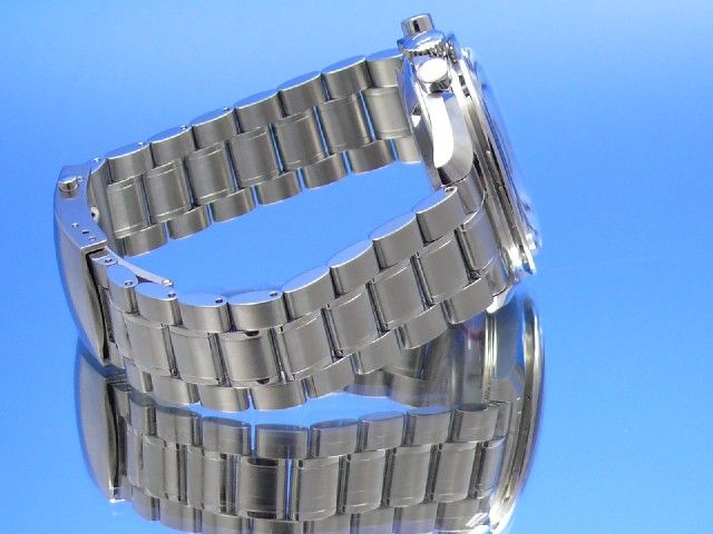 Omega Speedmaster Moonwatch