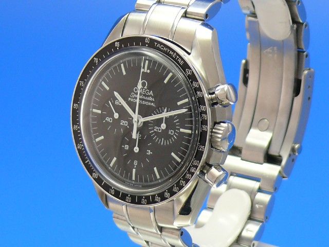 Omega Speedmaster Moonwatch