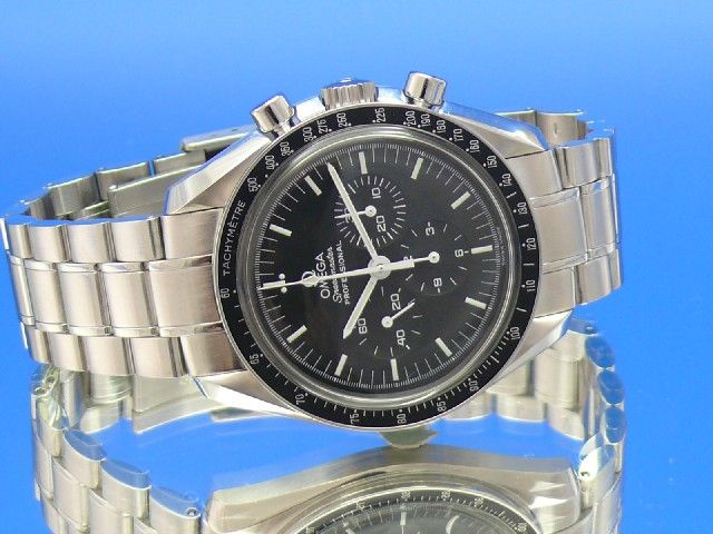 Omega Speedmaster Moonwatch